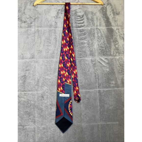 Metropolitan Museum Of Art Tie Silk Multi Color Geometric Graphic Print 4"x57" - Picture 5 of 6